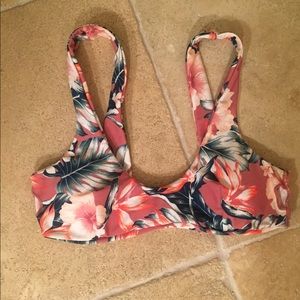 Tori Praver top